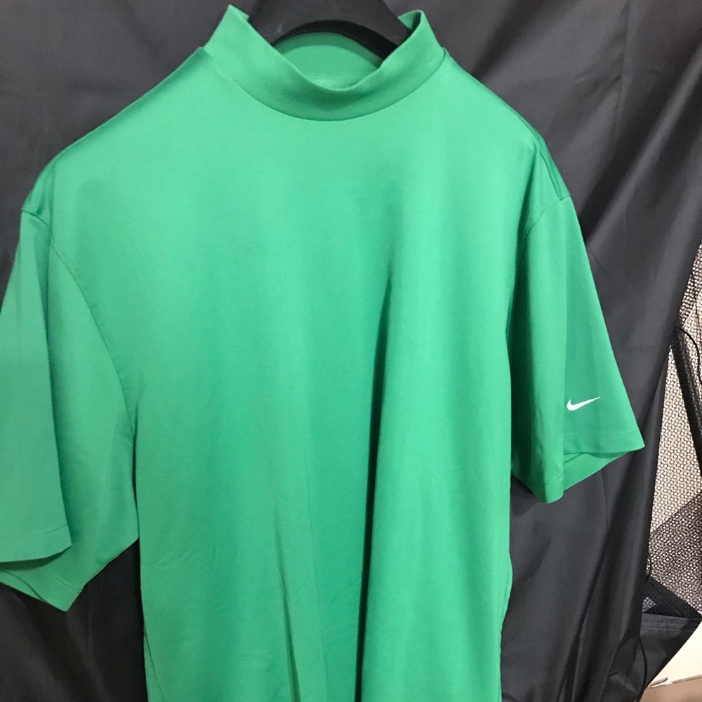 Men’s Nike Golf Shirt